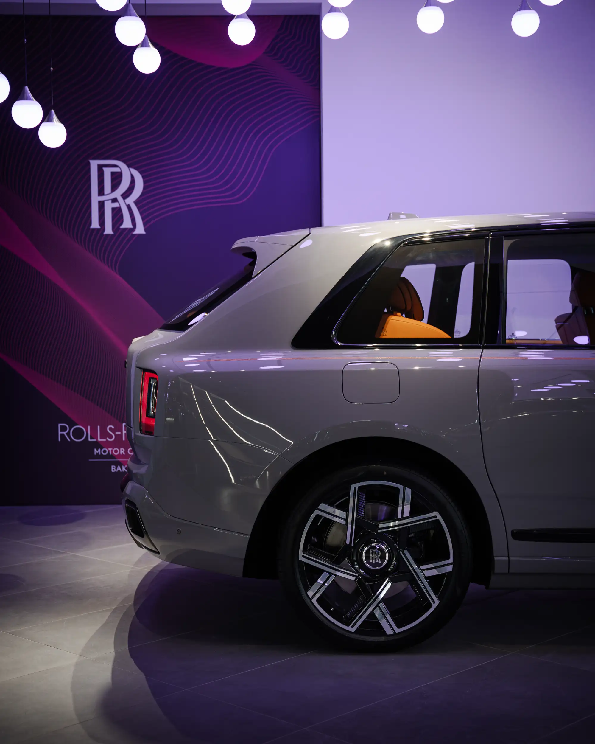 Rolls-Royce Cullinan Black Badge Image 9